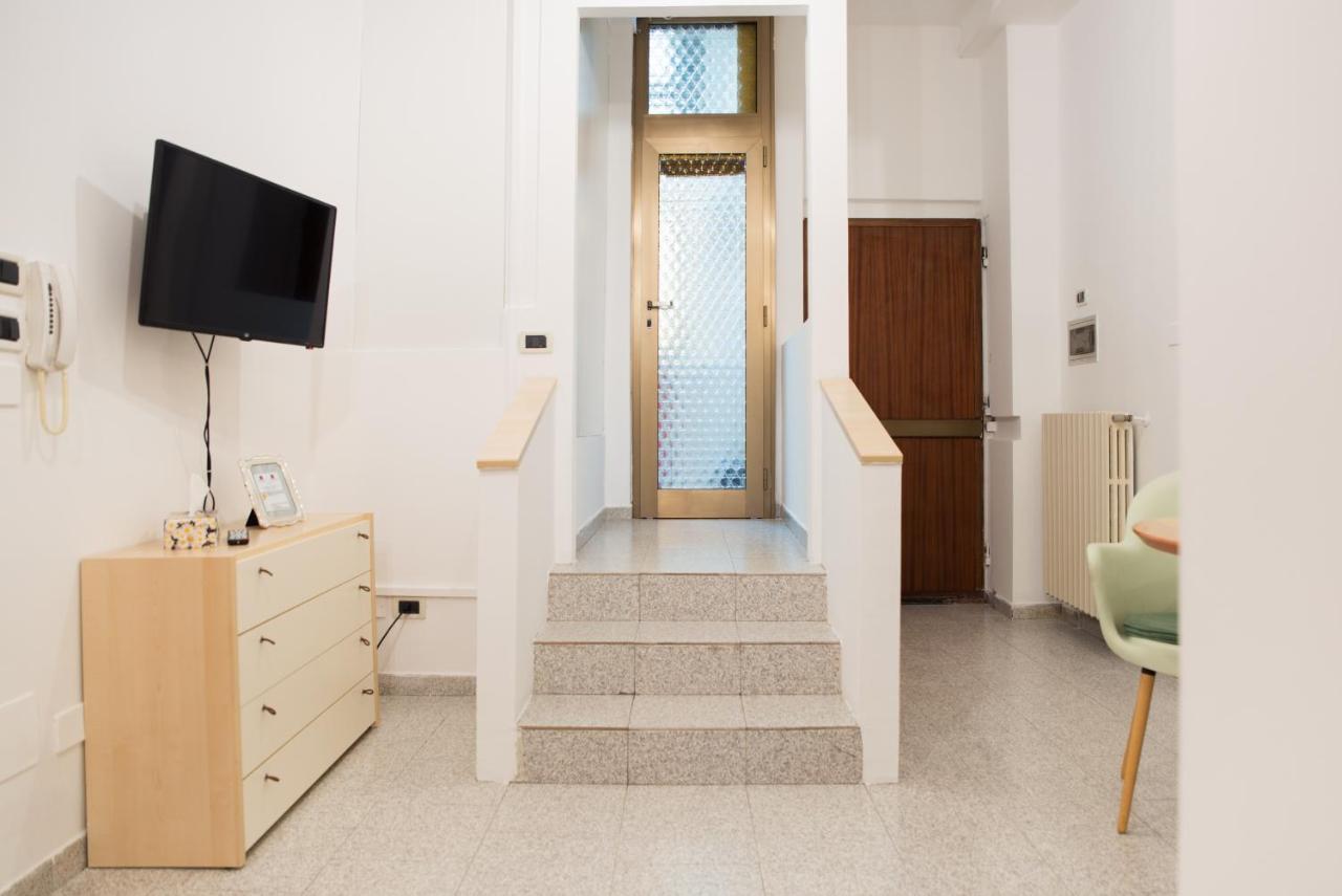 8- Tourist House Bologna - Light House - Self Check-In Apartment Exterior photo